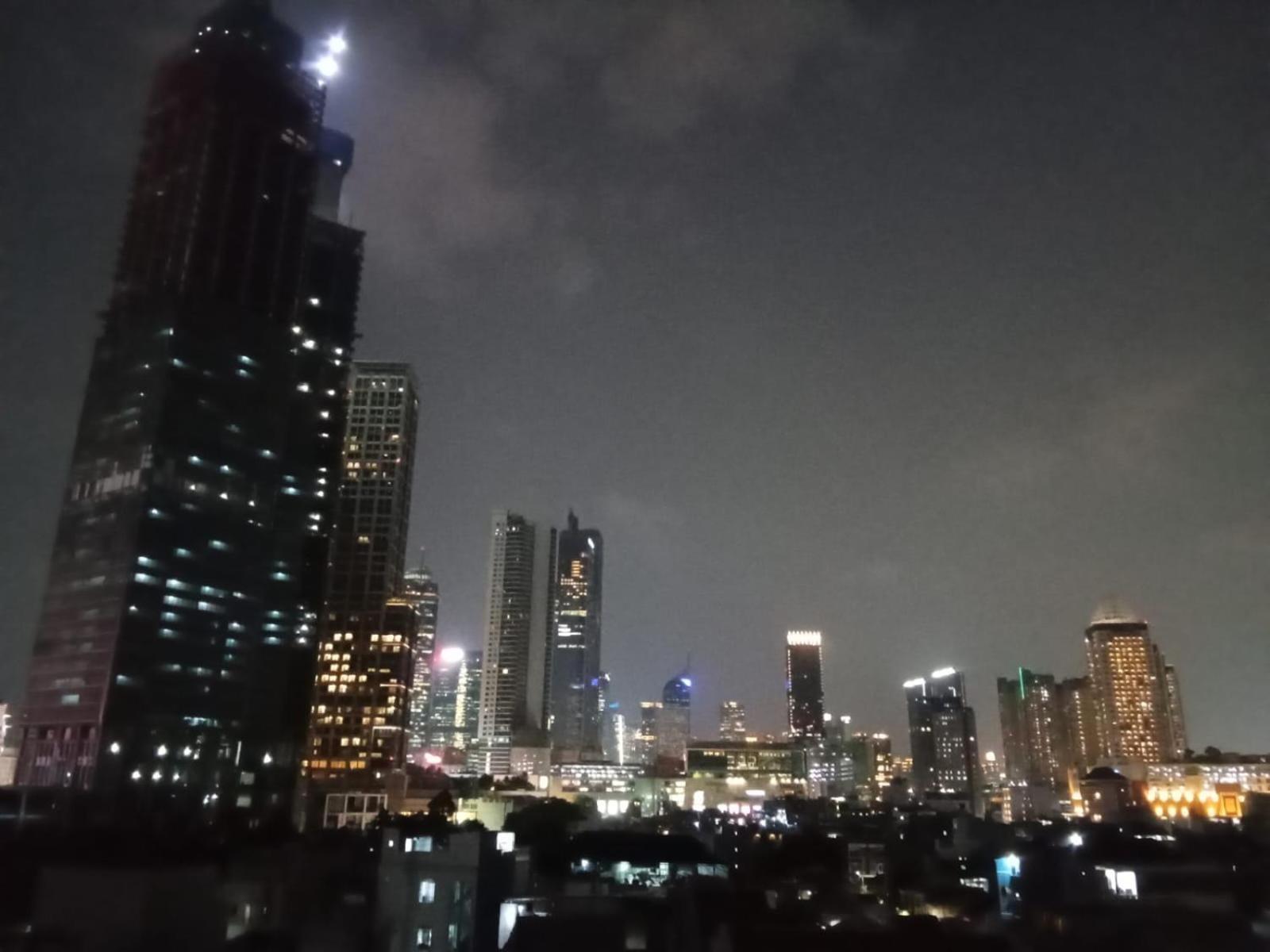 Hotel Multi 88 Syariah Jakarta Exterior foto